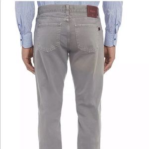 ISAIA Five-pocket style. Belt loops. Logo patch